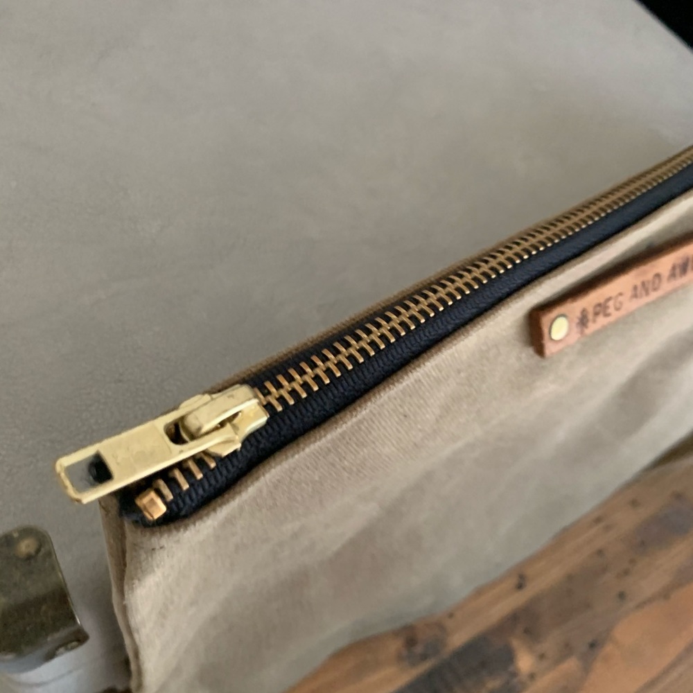 SOLD Peg and Awl Waxed Canvas Trendy Pouch Bag - Picture 4 of 8